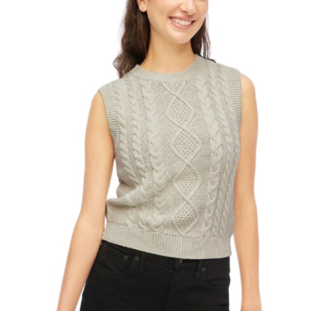 J. Crew Cream Cable‎ Knit Sweater